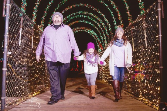 Holiday Portraits, Family Christmas Pictures, Christmas in the Park - Yukon OK