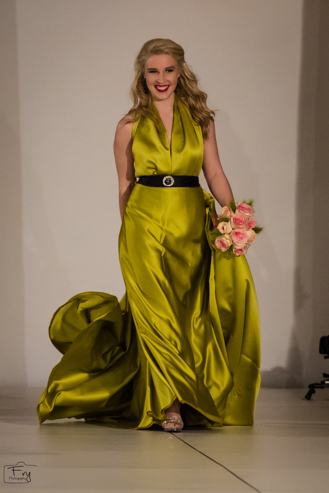 2015 Children's Miracle Network Linen Fashion Show 